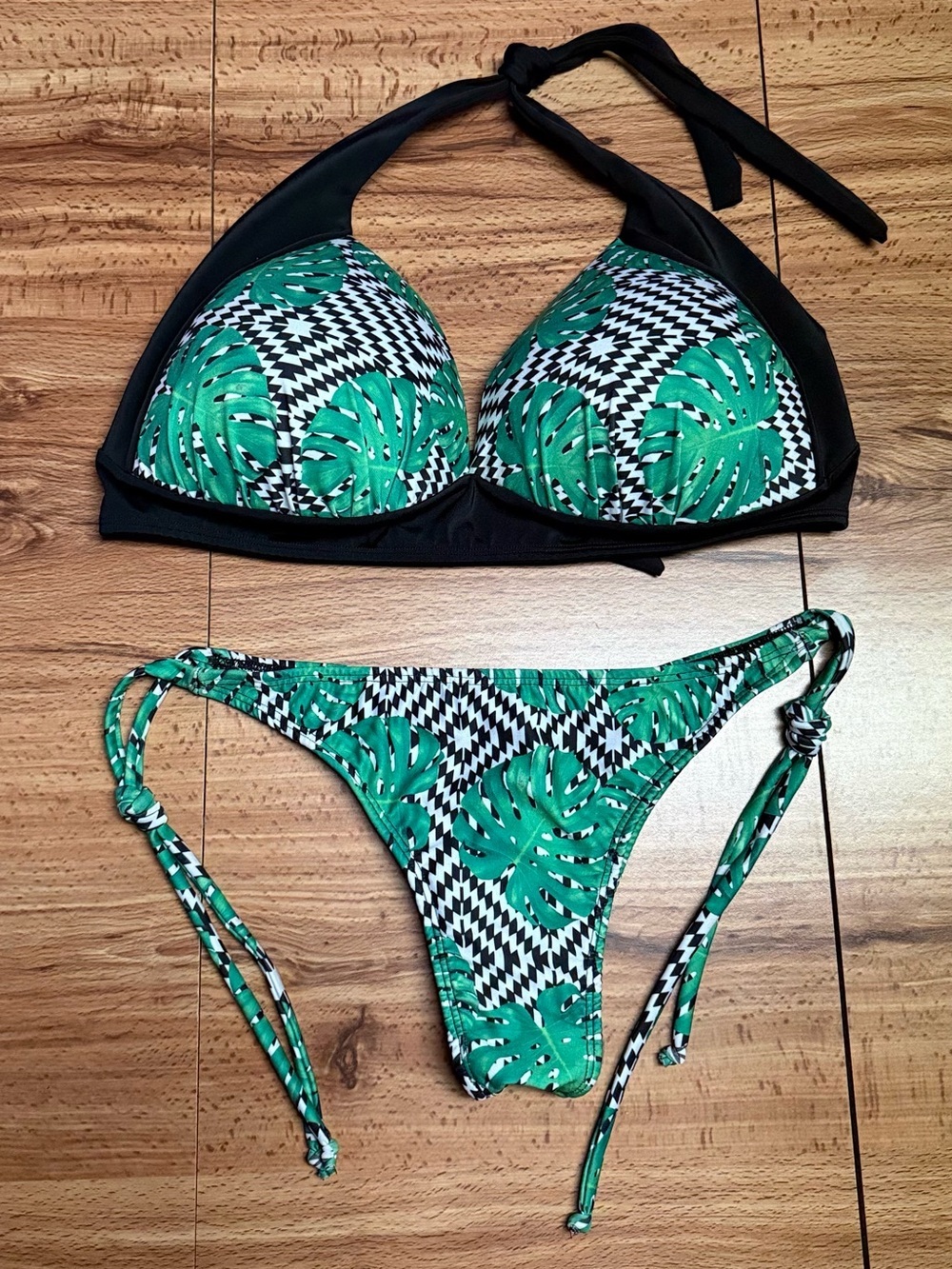 Women's Tropical Leaf Illusion Print Halter Bulge Control Brazilian Bikini Set